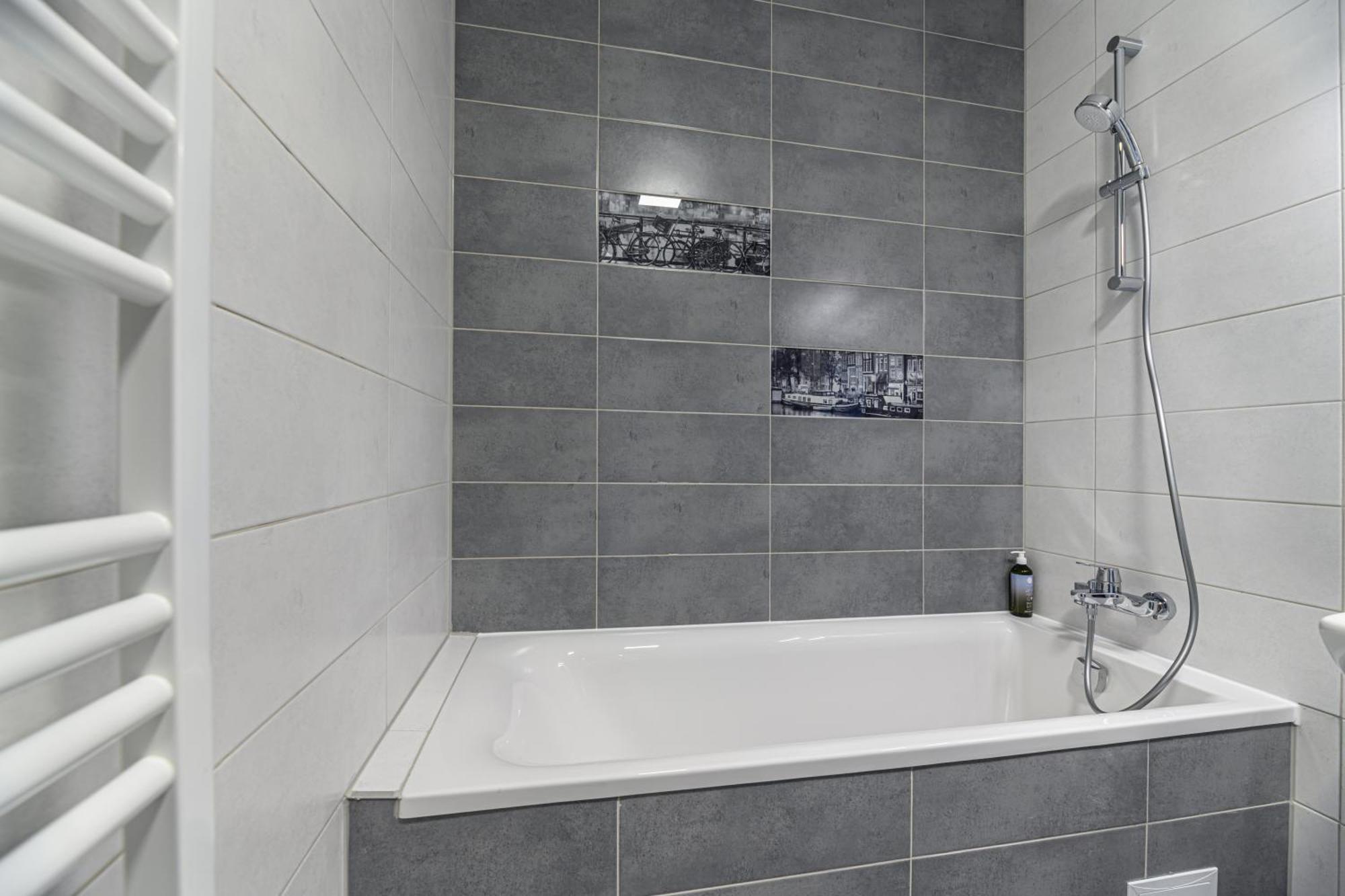 Koa - The Box Apartment Brasov Ngoại thất bức ảnh